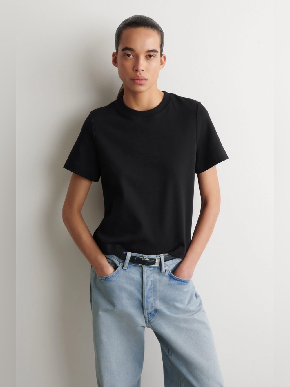 NWT COS Women’s Black Organic Cotton Crew Neck T-Shirt M Minimalist Basic Tee